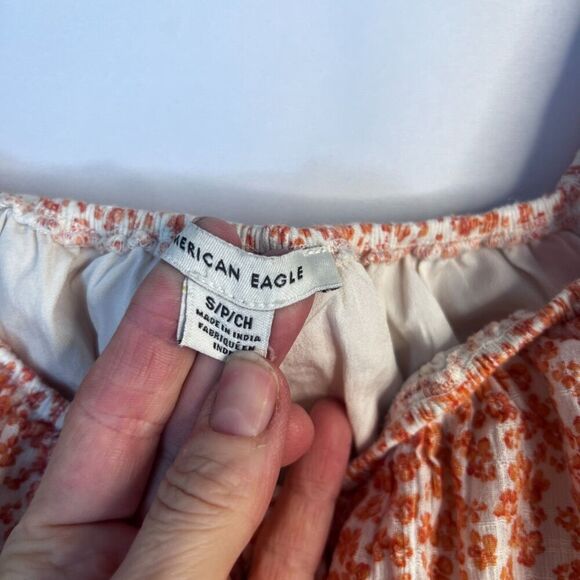 American Eagle Orange Floral Print Cropped Long Sleeve Peasant Top Size Small - Picture 8 of 11